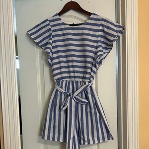 SHEIN Kids Blue and White Striped Romper